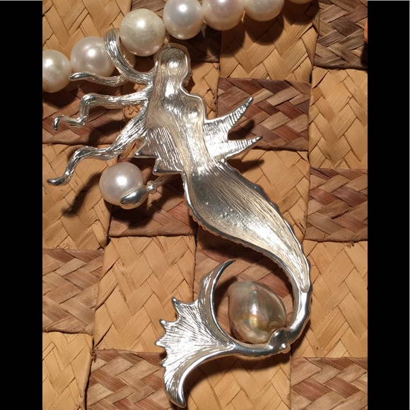 SALE 💃🏻MERMAID PENDANT FRESHWATER PEARLS - Picture 5 of 8
